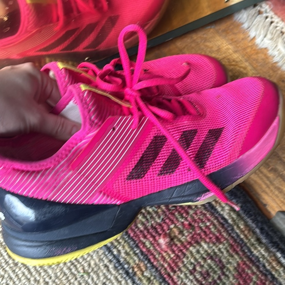 Bright Pink Adidas Sneaker sz8